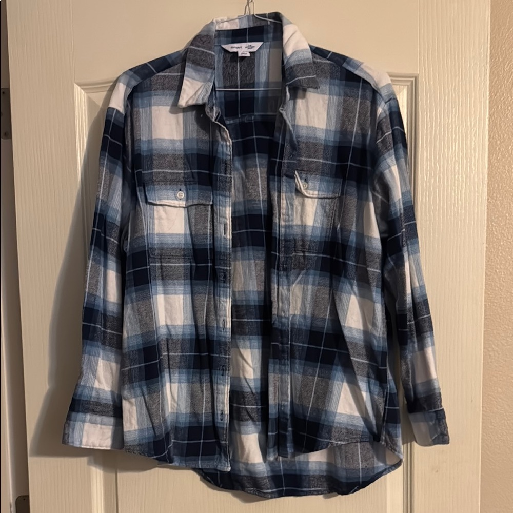 Old Navy Blue Casual Button Down Shirt